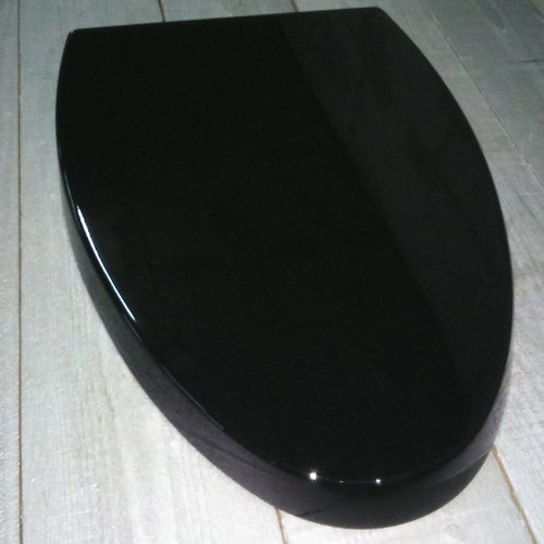 Tapa + asiento inodoro en resina modelo Basic serie Basic, acabado en negro brillo.